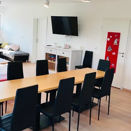 Dom wakacyjny Admiralshuette Xxl - Fuer 12 Personen Zwischen Dornumersiel Und Bensersiel *