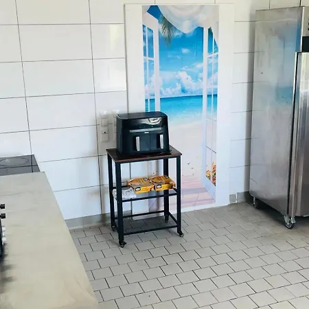 Admiralshuette Xxl - Fuer 12 Personen Zwischen Dornumersiel Und Bensersiel *